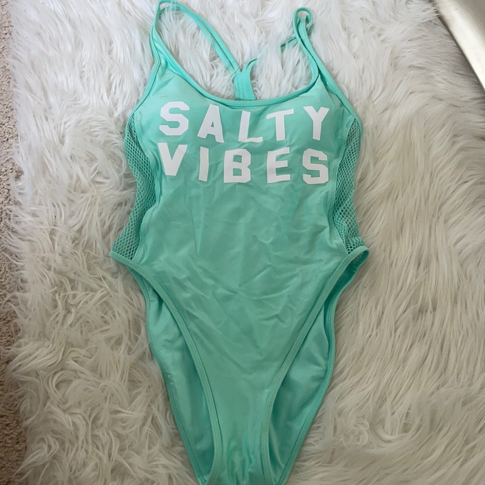 Forever 21 one piece swim suit